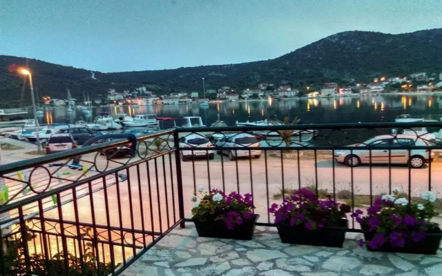 Dinko - 20 m From sea - H