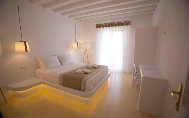 Seethrough Mykonos - Adults Only