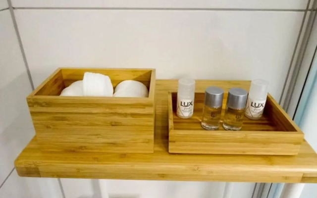 Studio-Apartment between Schoenbrunn & the City Center (28)