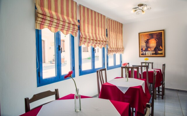 Iliana Hotel