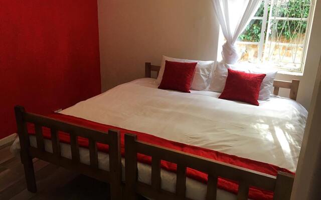 Wanderlust Adventures - Hostel/Backpacker