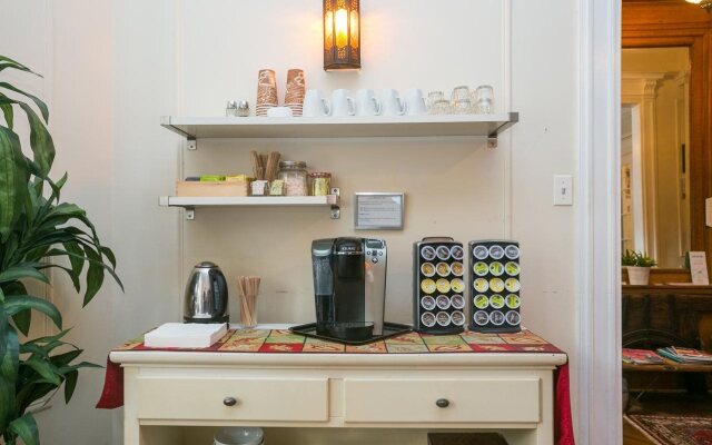 Lefferts Manor Bed and Breakfast