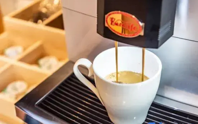 VX Hotel (Beijing Fengtai ABP World Park)