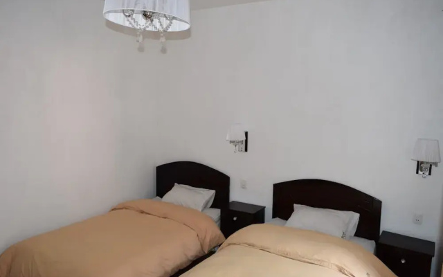 Qorichaska Hostel