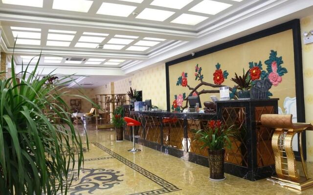 Heluo Sunshine Culture Theme Hotel