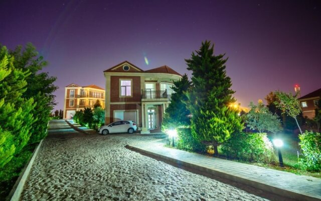 Отель Golden Moon Баку