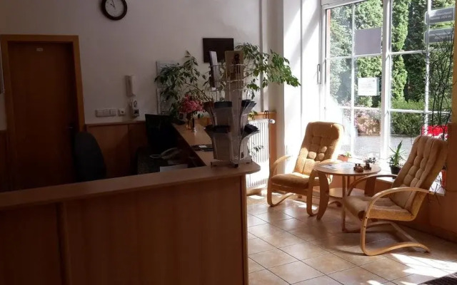 Vzdělávací Středisko a Hotel