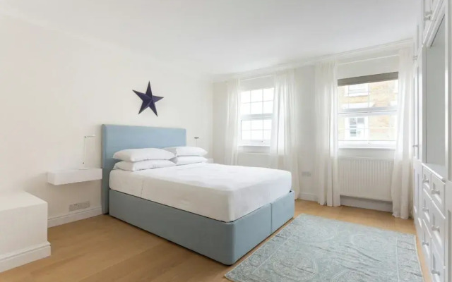 Edge Street IV by Onefinestay