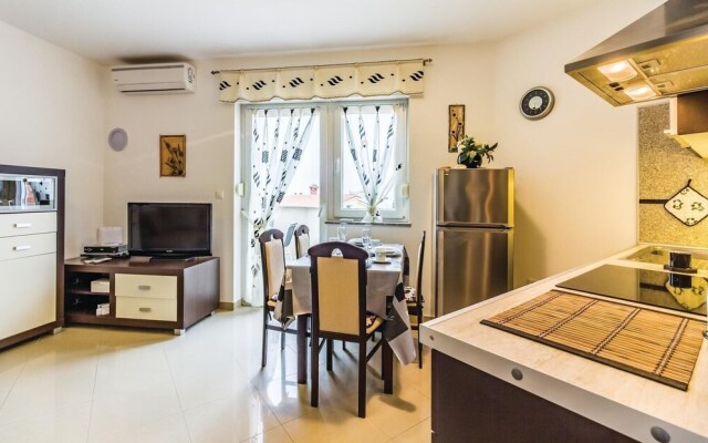 Beautiful Home in Vodnjan With Wifi and 2 Bedrooms