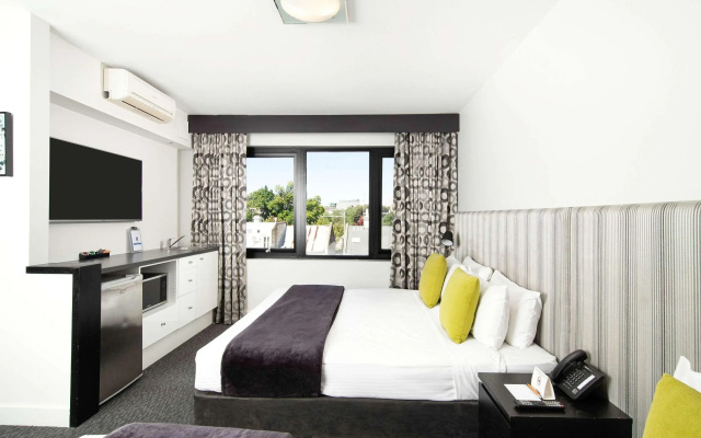 Comfort Hotel East Melbourne