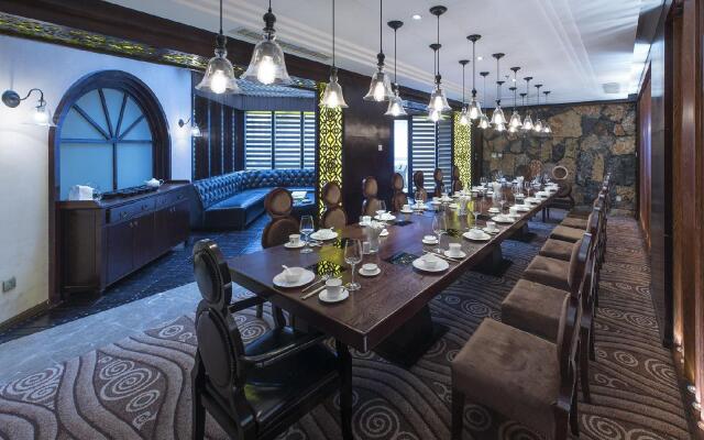 Lijiang Platinum Hotel