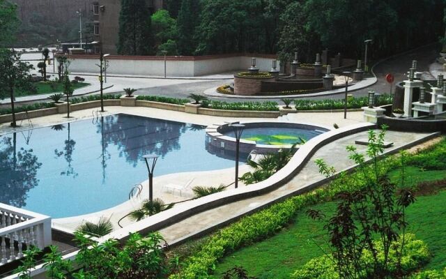 Yichang Guobin Garden Hotel