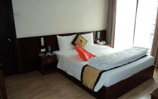 Golden Luxury Hotel - Old Quarter