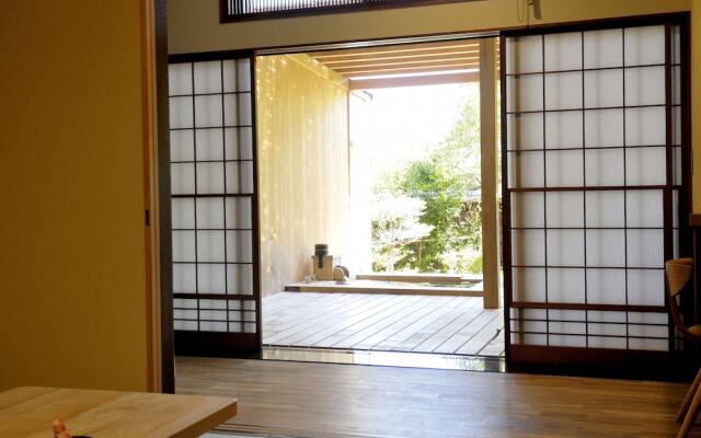Gora Hanaougi-Sounkaku