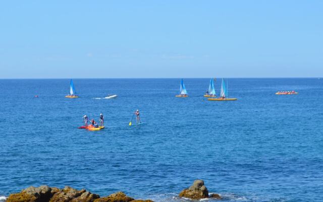 Studios Face À La Mer Cala Llevado 03