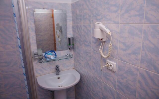 Almaty Tranzit N1 Hotel