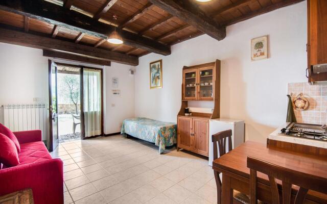 Attractive Farmhouse in Monticiano with Garden