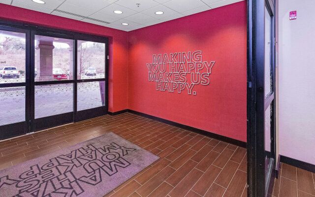 Hampton Inn Waynesburg