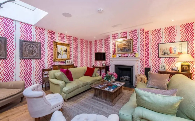 Colourful 3 Bed Notting Hill With A C