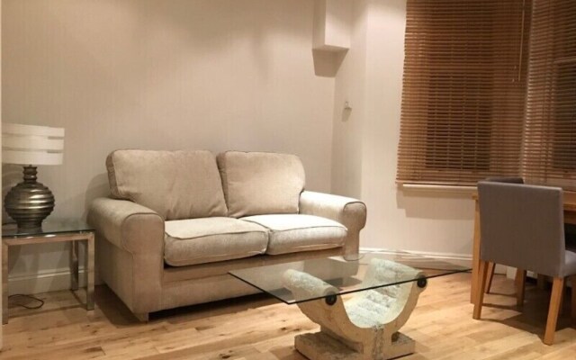 Cosy Apartment South Kensington