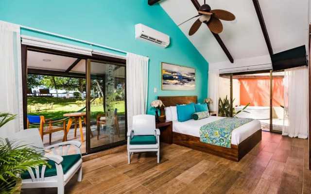 Bahia del Sol Beach Front Boutique Hotel