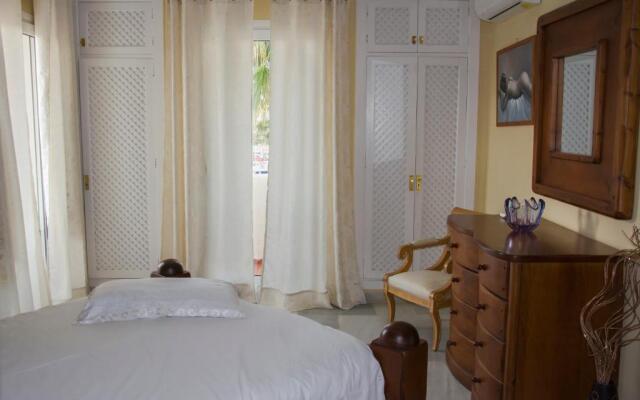 Magnificent Port-Beach 5* Luxury Residence