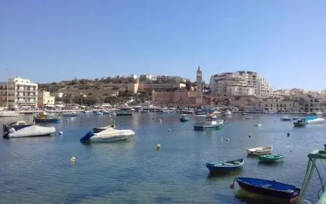 The April Maisonette