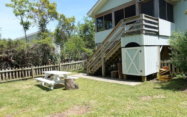 Nutter Tree at Ocracoke - 2 Br Home