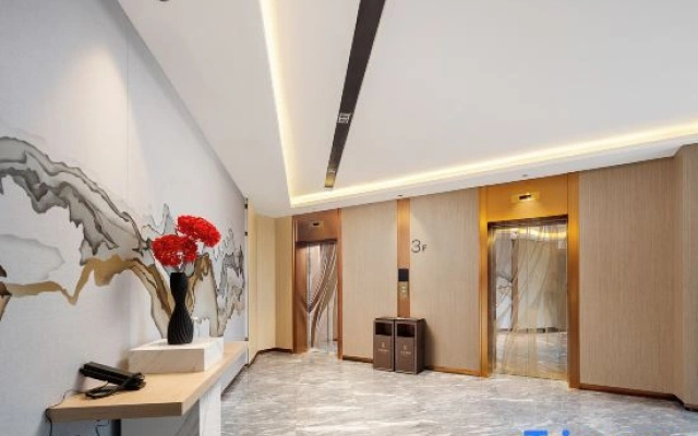 Elong Hotel (Qingyang District)