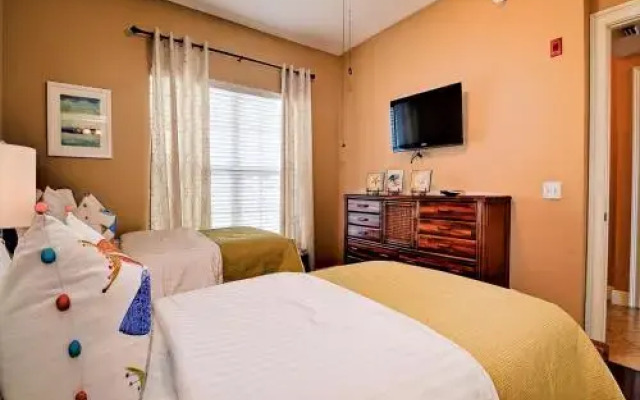 Bay Harbor 302