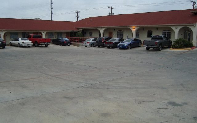 Winnquest Inn Near Ft. Sam Houston