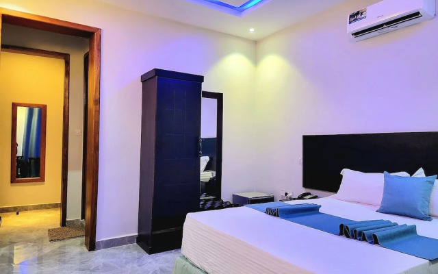 Velmont Hotel