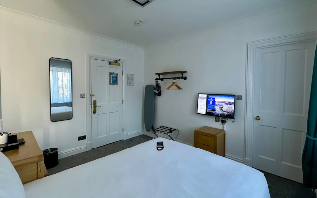 Weetwood Hall Estate