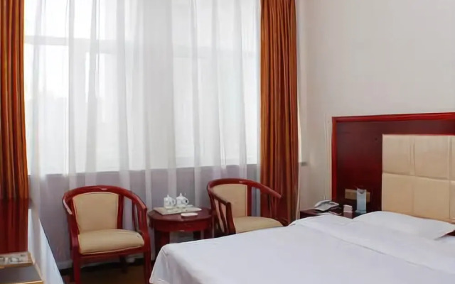 Lanzhou Huachen Hotel