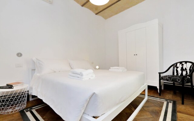 Art Deco Terrace Apartment