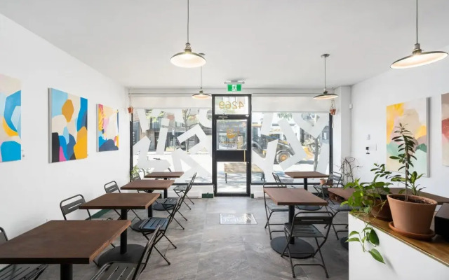 François-Denis Apartments