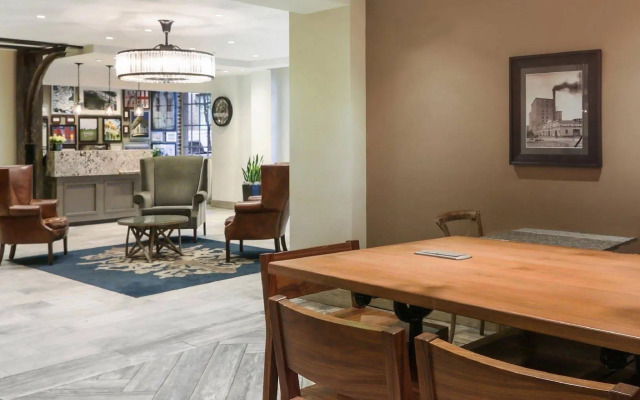 Embassy Suites by Hilton New Orleans