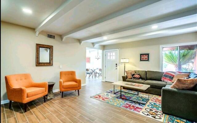 5602 N 76th Place, Scottsdale