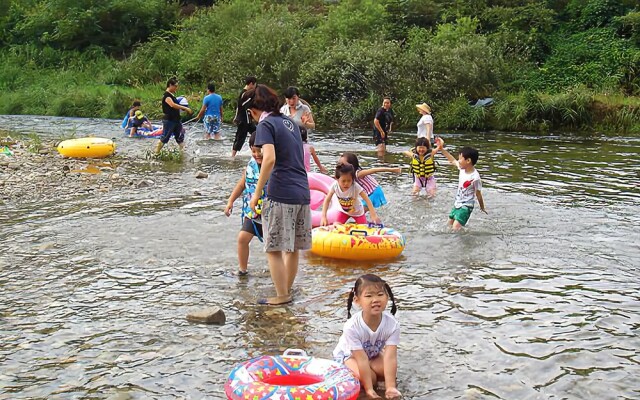 Gapyeong Clear Brook Green Mountain Pension