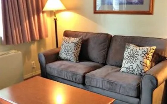 Okanagan Lakefront Resort