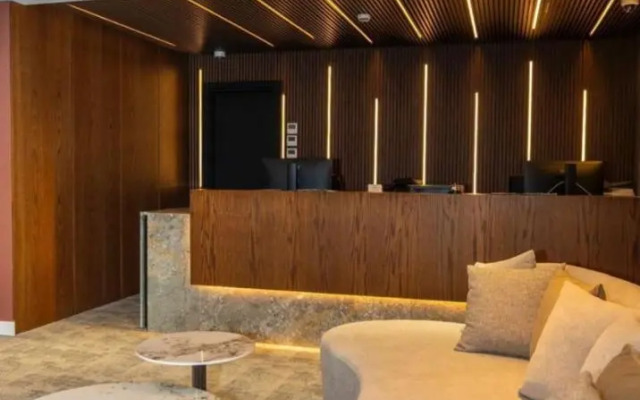 Hotel Consul
