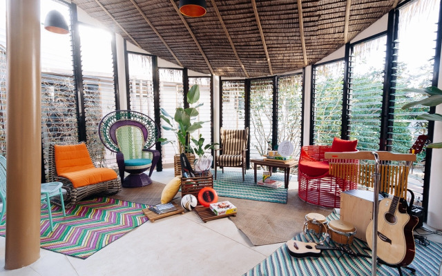 Spin Designer Hostel