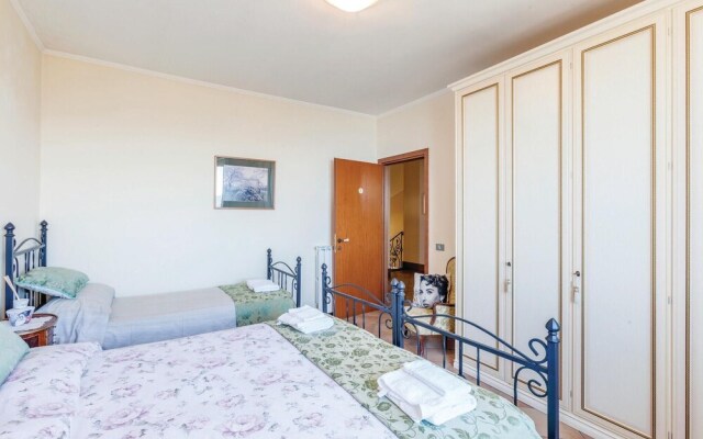 Beautiful Home in Agropoli SA With Wifi and 4 Bedrooms