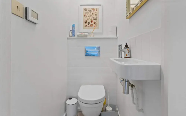 Seashells-stylish Coastal Living