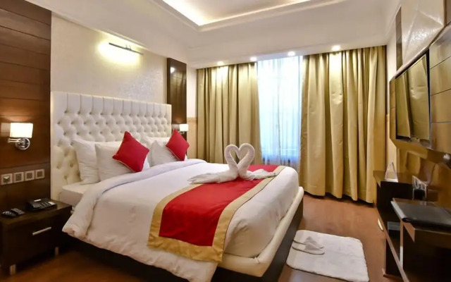Hotel Dhroov