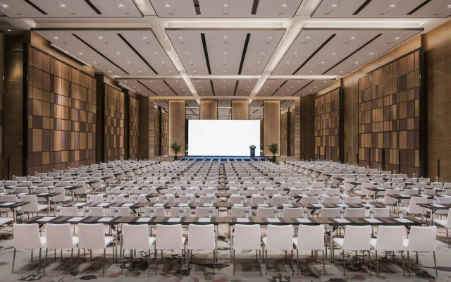Hyatt Regency Shanghai, Wujiaochang