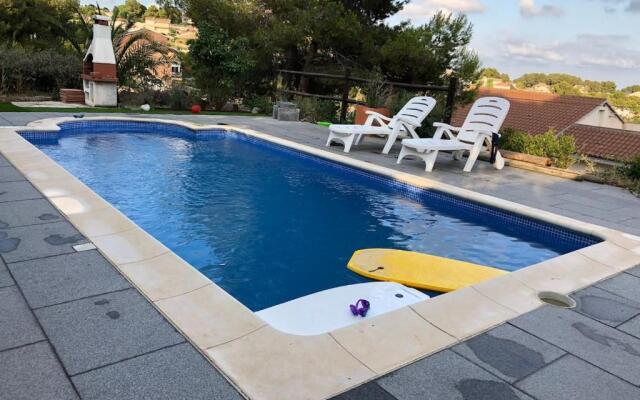Casa Bella Vista en montaña con vistas al mar y piscina privada