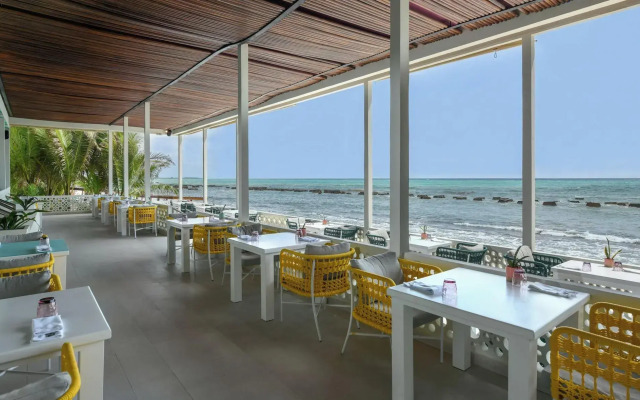 Generations Riviera Maya Family Resort Catamaran, Water Park, All & More Inclusive