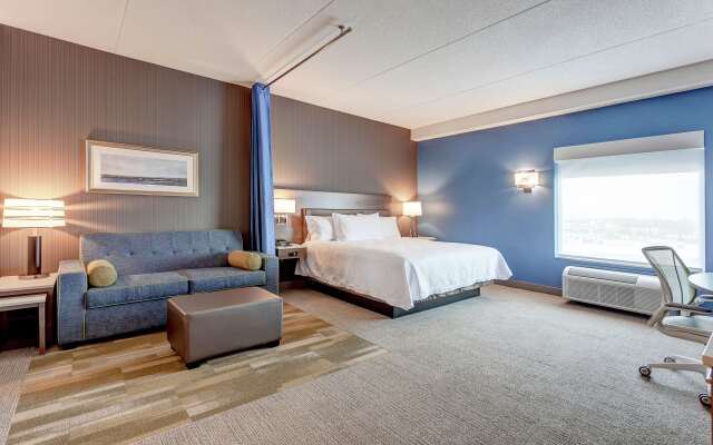 Home2 Suites by Hilton Toronto Brampton