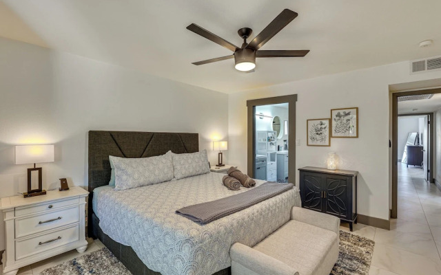 Sun Lakes Home: Fire Pit, Patio, Grill!